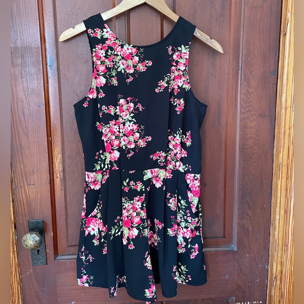 CLASSY AND ADORABLE — Romper